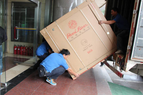 疏附钢琴贵重工艺品无忧运